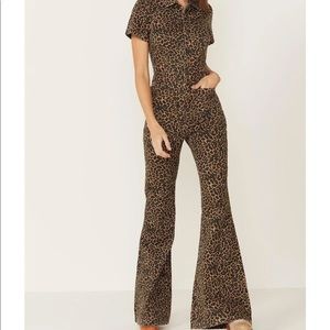Show me your Mumu Everhart jumpsuit.